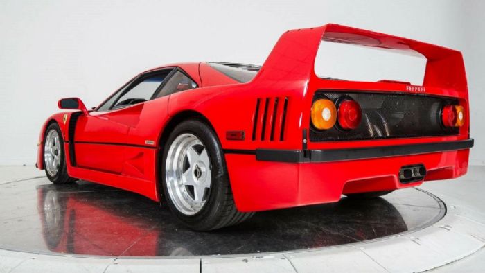 Πωλείται Ferrari F40